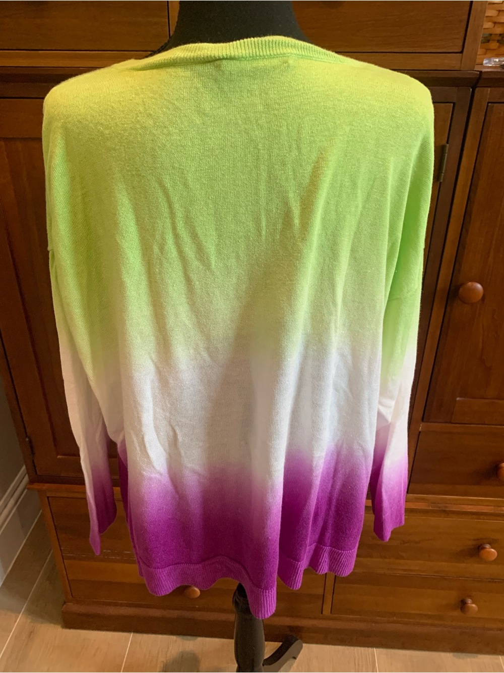 Lauren Ralph Lauren Lime Green White Purple Ombre V-Neck Sweater - Picture 3 of 8